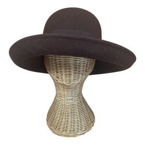 Vintage Womens Brown Large Roll Rim Hat One Size With Bow 100% Wool Felt